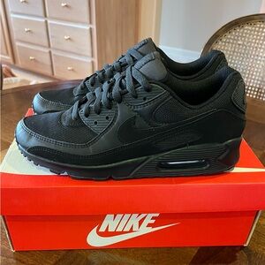 Nike Men's All-Black Air Max 90 Casual Sneakers